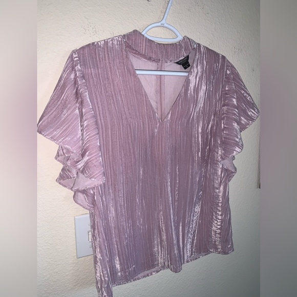 NWOT Marciano Flutter Sleeve Crushed Velvet Top - Picture 7 of 17